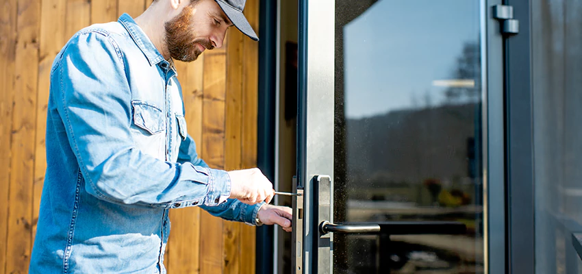 Frameless Glass Storefront Door Locks Replacement in Midland, ON