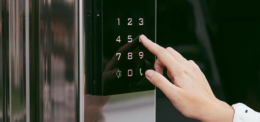 Keyless Door Entry System in Midland, ON