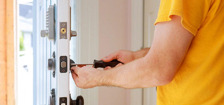 Eviction Locksmith For Key Fob Replacement Services in Wyebridge, ON