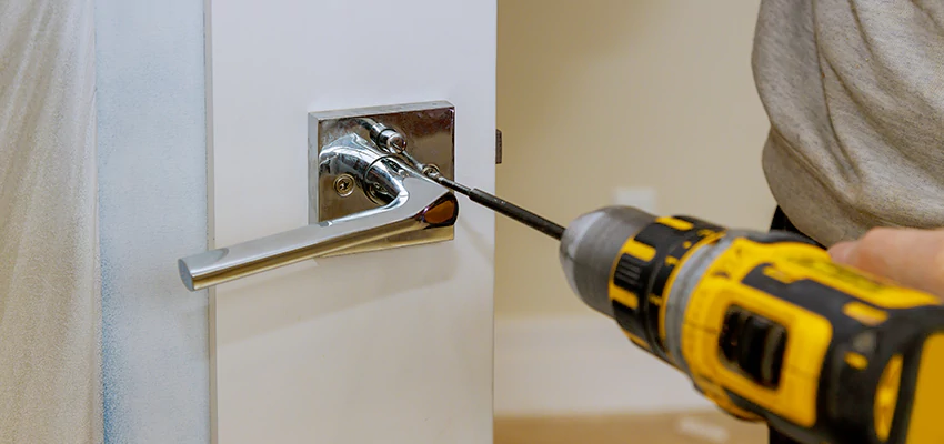 After-hours Locksmith  For Lock Troubleshooting in Midland, ON