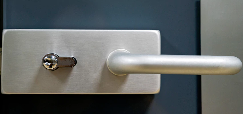 Change Patio Door Locks in Midland, ON